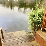 Holly Lodge 14 Hot Tub